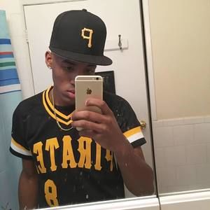 Meet your Posher, Daneuris